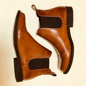 Chelsea Boots NWOT